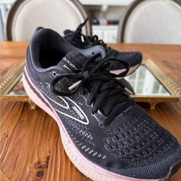 Brooks Glycerine 19 Women's Black and Pink Size 8.5 Running Sneakers - Picture 8 of 8